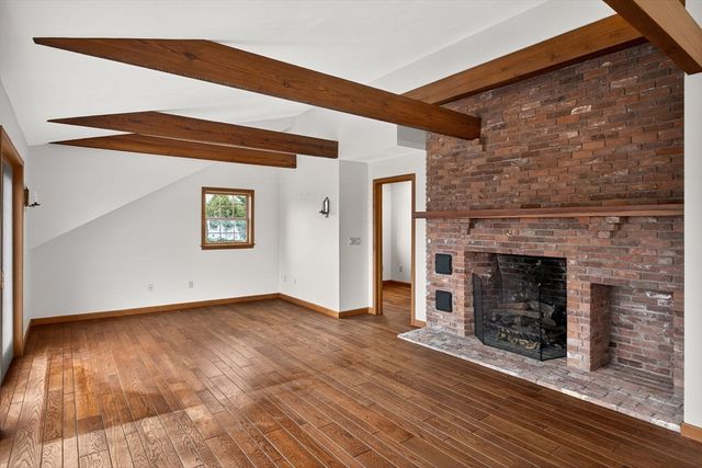 4 Earl Road, Sandwich, MA 02563