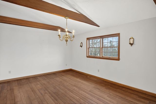 4 Earl Road, Sandwich, MA 02563