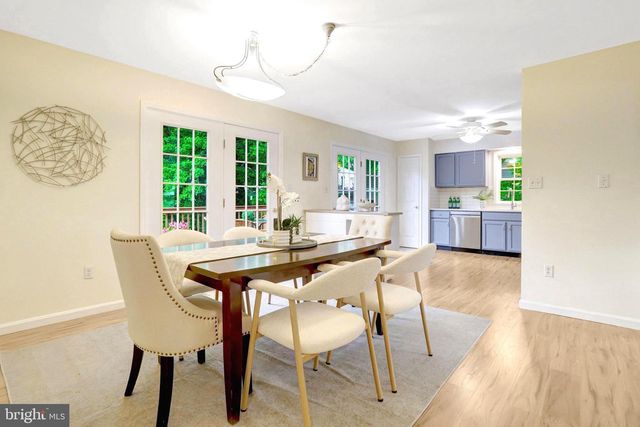 6703 OAK DR, Alexandria, VA 22306