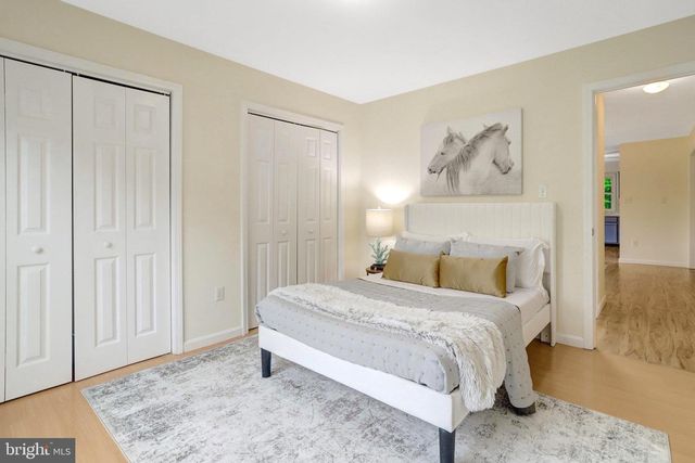 6703 OAK DR, Alexandria, VA 22306