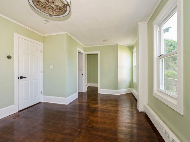 34 Woodland Avenue, Poughkeepsie, NY 12603