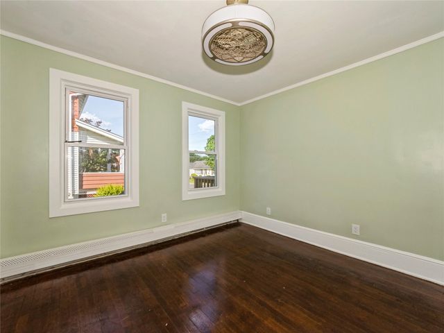 34 Woodland Avenue, Poughkeepsie, NY 12603
