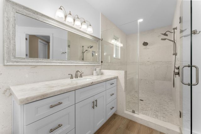 118 Villa Bella Drive, Plantation Key, FL 33036