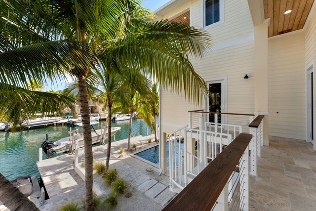 118 Villa Bella Drive, Plantation Key, FL 33036