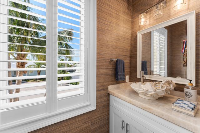 118 Villa Bella Drive, Plantation Key, FL 33036