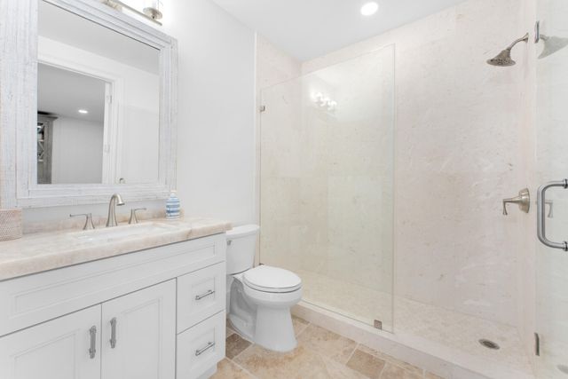 118 Villa Bella Drive, Plantation Key, FL 33036