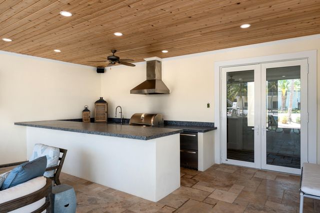 118 Villa Bella Drive, Plantation Key, FL 33036