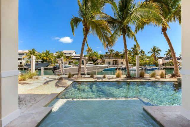 118 Villa Bella Drive, Plantation Key, FL 33036