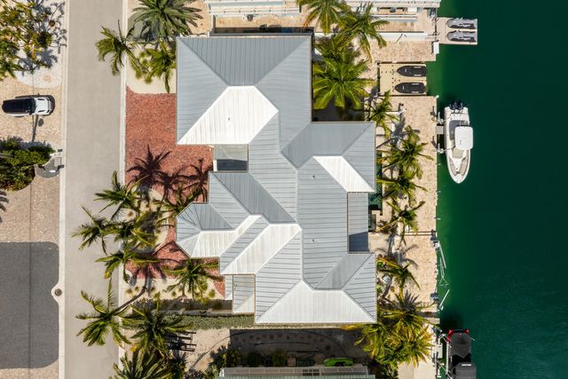 118 Villa Bella Drive, Plantation Key, FL 33036