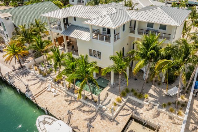 118 Villa Bella Drive, Plantation Key, FL 33036