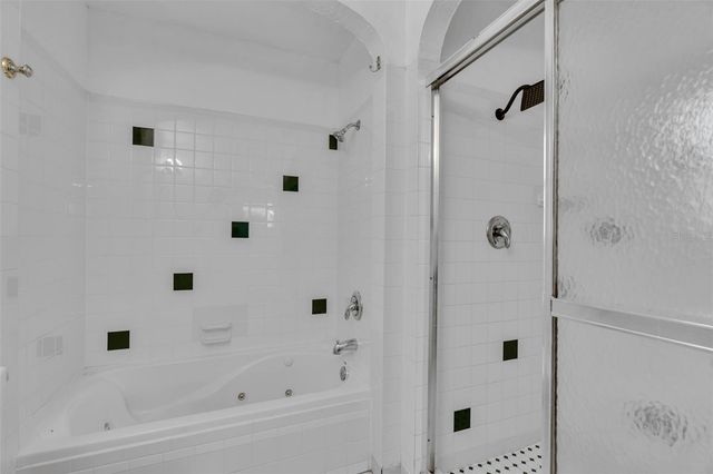 355 MCARTHUR AVENUE, Sarasota, FL 34243