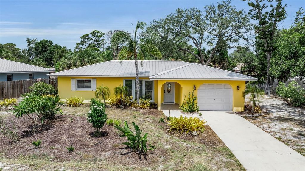 355 MCARTHUR AVENUE, Sarasota, FL 34243