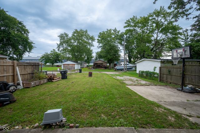 2712 Fletcher Street, Anderson, IN 46016
