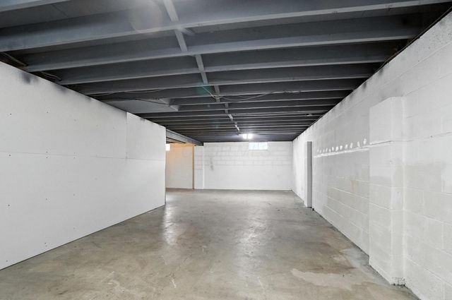 3701 Christie Road W, Columbus, OH 43207