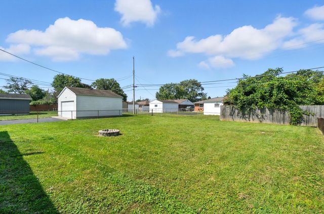 3701 Christie Road W, Columbus, OH 43207