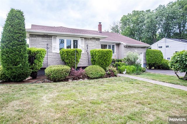 560 Boulevard, New Milford, NJ 07646