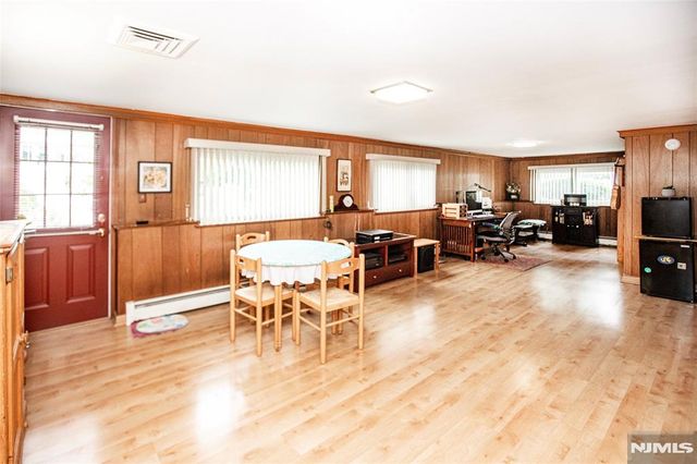 560 Boulevard, New Milford, NJ 07646