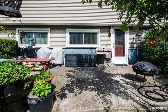 560 Boulevard, New Milford, NJ 07646