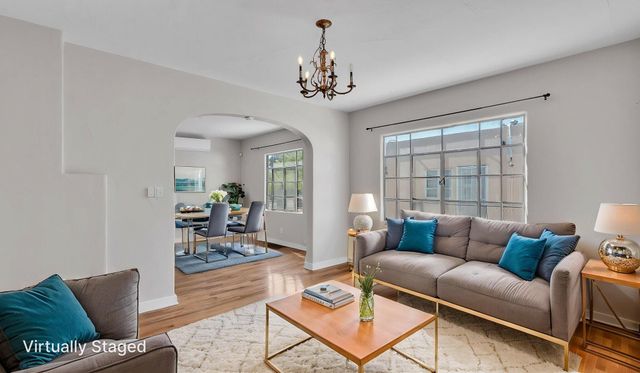 205 Harvard Drive SE, Albuquerque, NM 87106