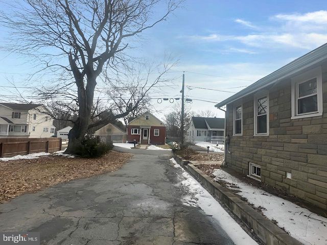 24 KESWICK AVE, Ewing, NJ 08628