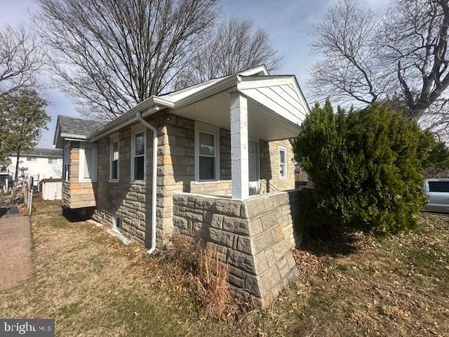 24 KESWICK AVE, Ewing, NJ 08628