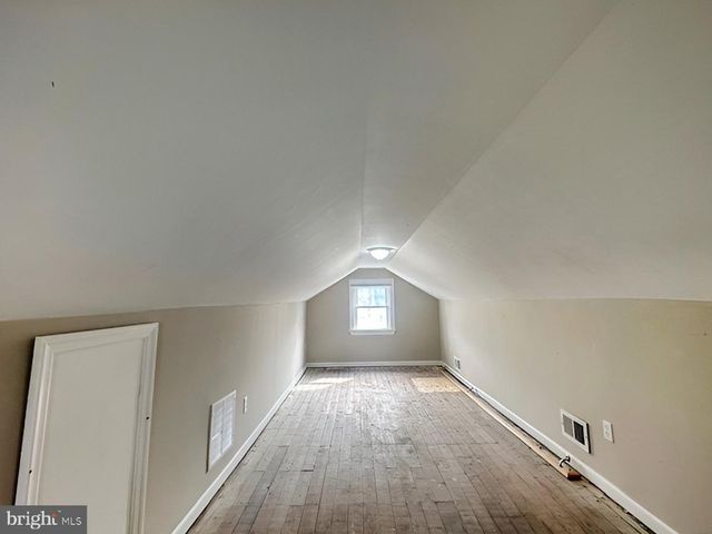 24 KESWICK AVE, Ewing, NJ 08628