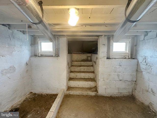 24 KESWICK AVE, Ewing, NJ 08628