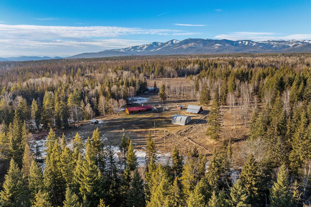 2035 Tamarack Lane, Columbia Falls, MT 59912 photo 4