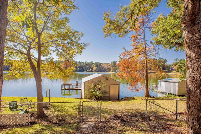20035 County Road 4114, Lindale, TX 75771