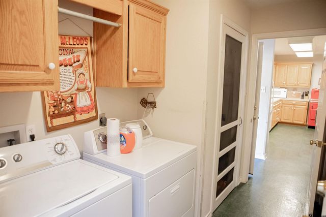 20035 County Road 4114, Lindale, TX 75771