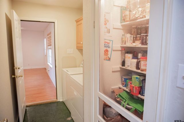 20035 County Road 4114, Lindale, TX 75771