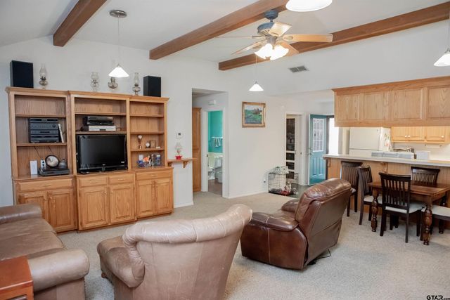 20035 County Road 4114, Lindale, TX 75771