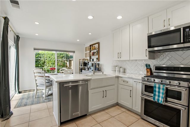 14 Ash Creek Lane 93, Laguna Hills, CA 92653