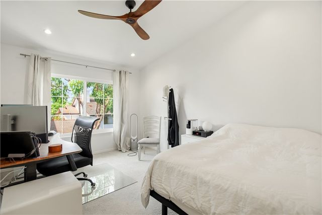 14 Ash Creek Lane 93, Laguna Hills, CA 92653