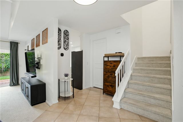 14 Ash Creek Lane 93, Laguna Hills, CA 92653
