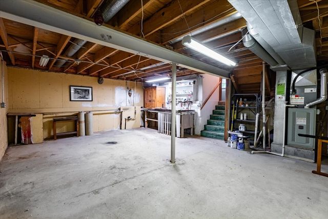 235 Indianwood Lane, West Chicago, IL 60185