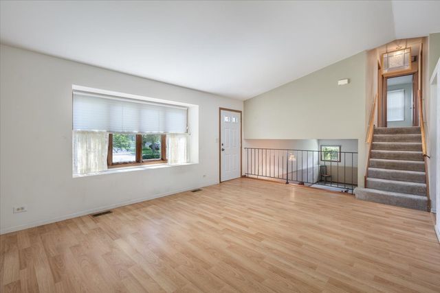 235 Indianwood Lane, West Chicago, IL 60185