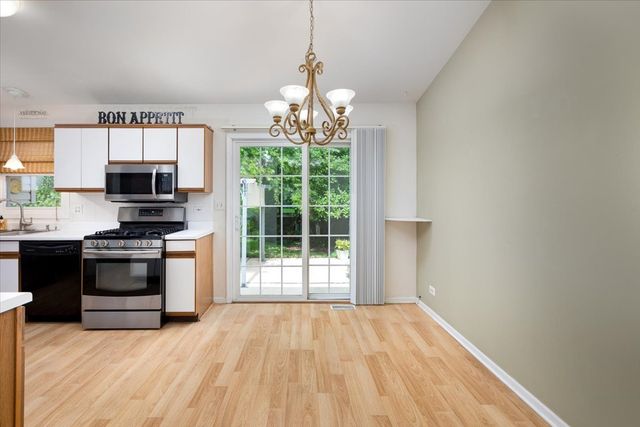 235 Indianwood Lane, West Chicago, IL 60185