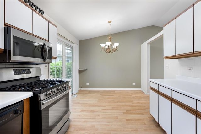 235 Indianwood Lane, West Chicago, IL 60185
