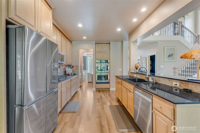 11405 65th Avenue NW, Gig Harbor, WA 98332