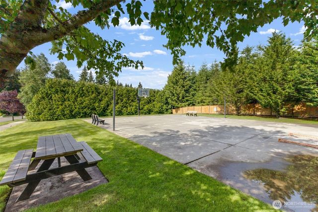 11405 65th Avenue NW, Gig Harbor, WA 98332