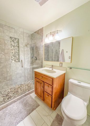 1277 Gardendale Avenue, Medford, OR 97504