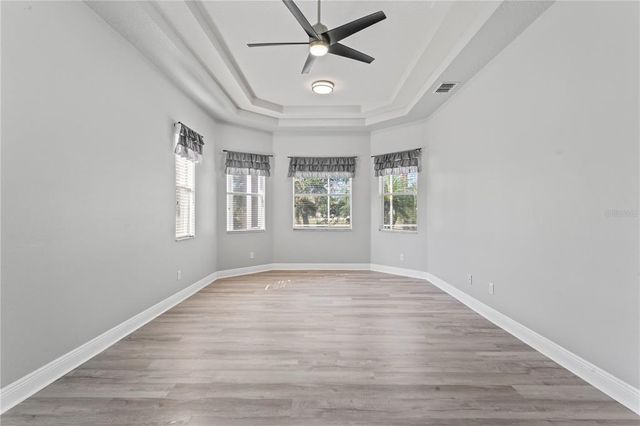 10517 PALM COVE AVENUE, Tampa, FL 33647