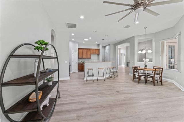 10517 PALM COVE AVENUE, Tampa, FL 33647