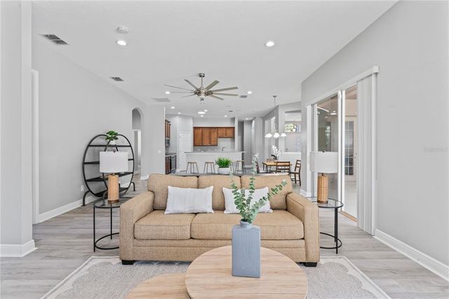10517 PALM COVE AVENUE, Tampa, FL 33647