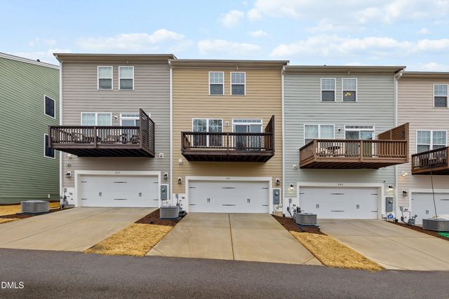 811 Winter Meadow Drive, Wake Forest, NC 27587