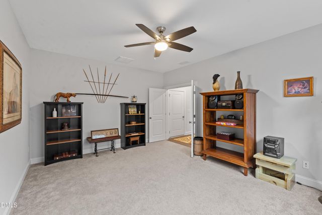 811 Winter Meadow Drive, Wake Forest, NC 27587