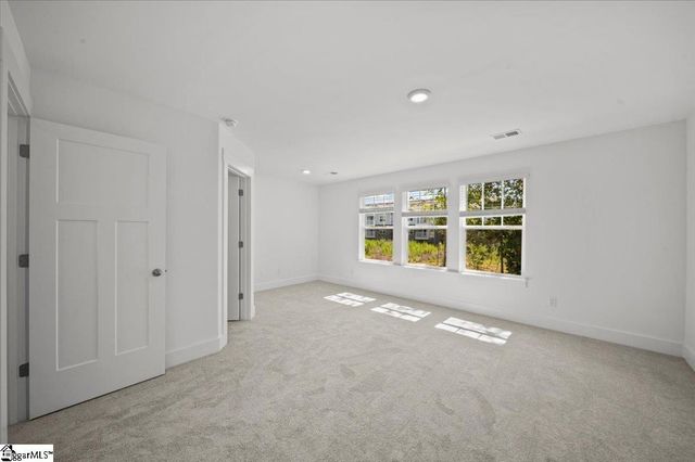 516 Harebell Way, Greenville, SC 29617