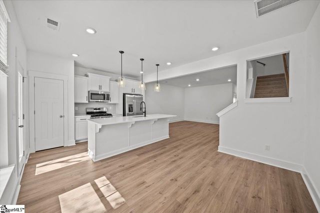 516 Harebell Way, Greenville, SC 29617