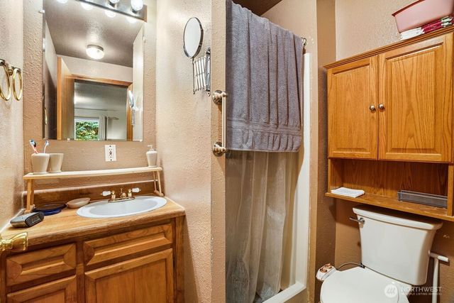 17629 72nd Avenue W, Edmonds, WA 98026